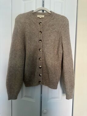 Sezane Cozy Button-Up Women's Sweater Cardigan